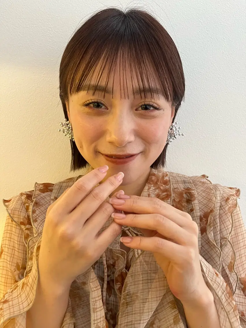 前髪矯正+カット+ケアカラー+ケラスターゼ超音波トリートメント🍸💕💕の写真