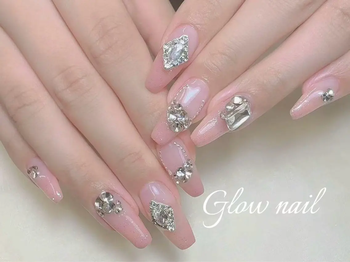 ネイル Glow Nail スカルプ専門店のネイルデザイン