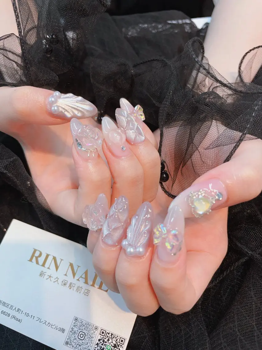 ネイル フレンチネイル ジェルネイル 韓国ネイル マグネットネイル ネイルチップ ハンドネイル Rin Nail 新大久保店のネイルデザイン