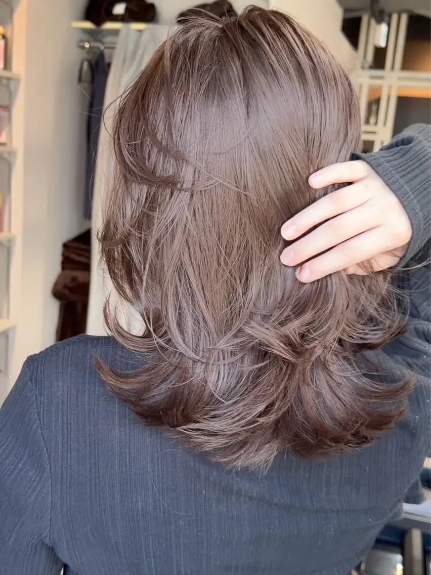 ミディアム カット ヘアカラー トリートメント ✨透明感カラー 恵比寿HAYATO✨のヘアスタイル