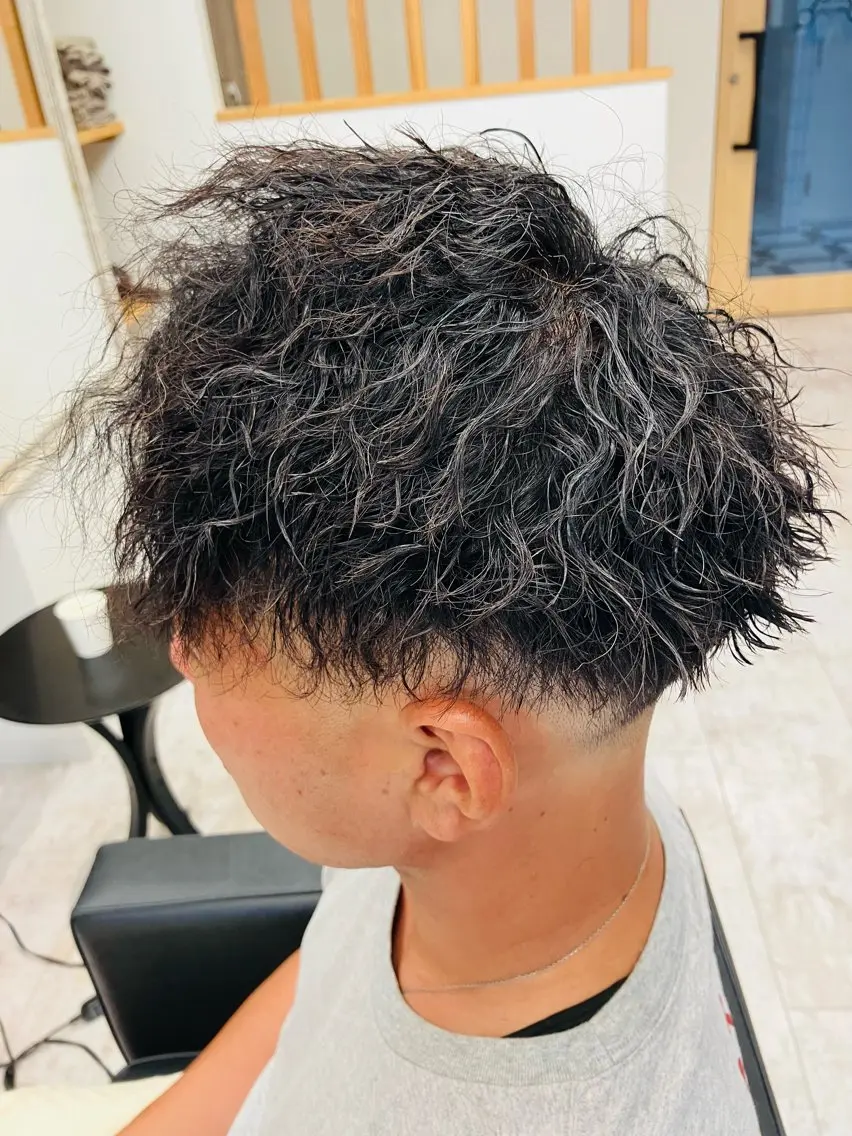 パーマ メンズ カット パーマ メンズ特化/パーマ/ フェードWATARUのヘアスタイル