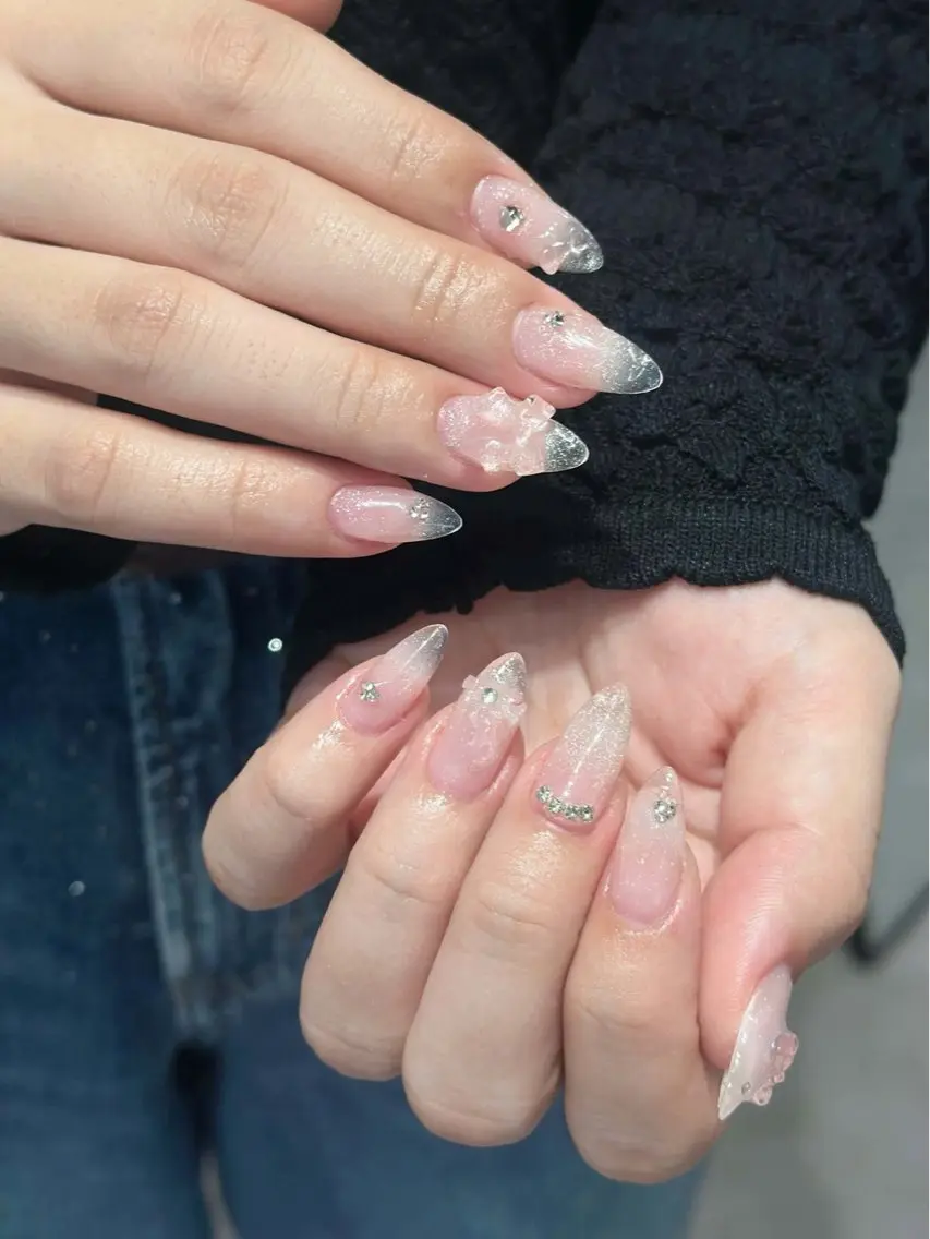 ネイル チークネイル ドット フレンチネイル グラデーション ハート ハンドネイル ハンドケア Eli Muse 新宿ネイルのネイルデザイン
