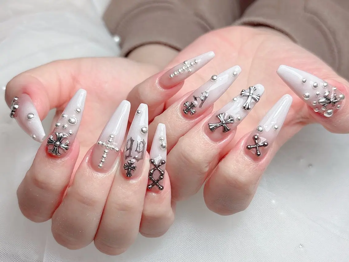 ネイル Bél Nail salonのネイルデザイン