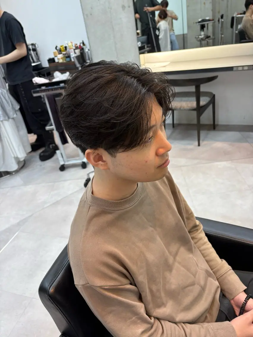ショート メンズ カット 縮毛矯正 城山 拓実のヘアスタイル