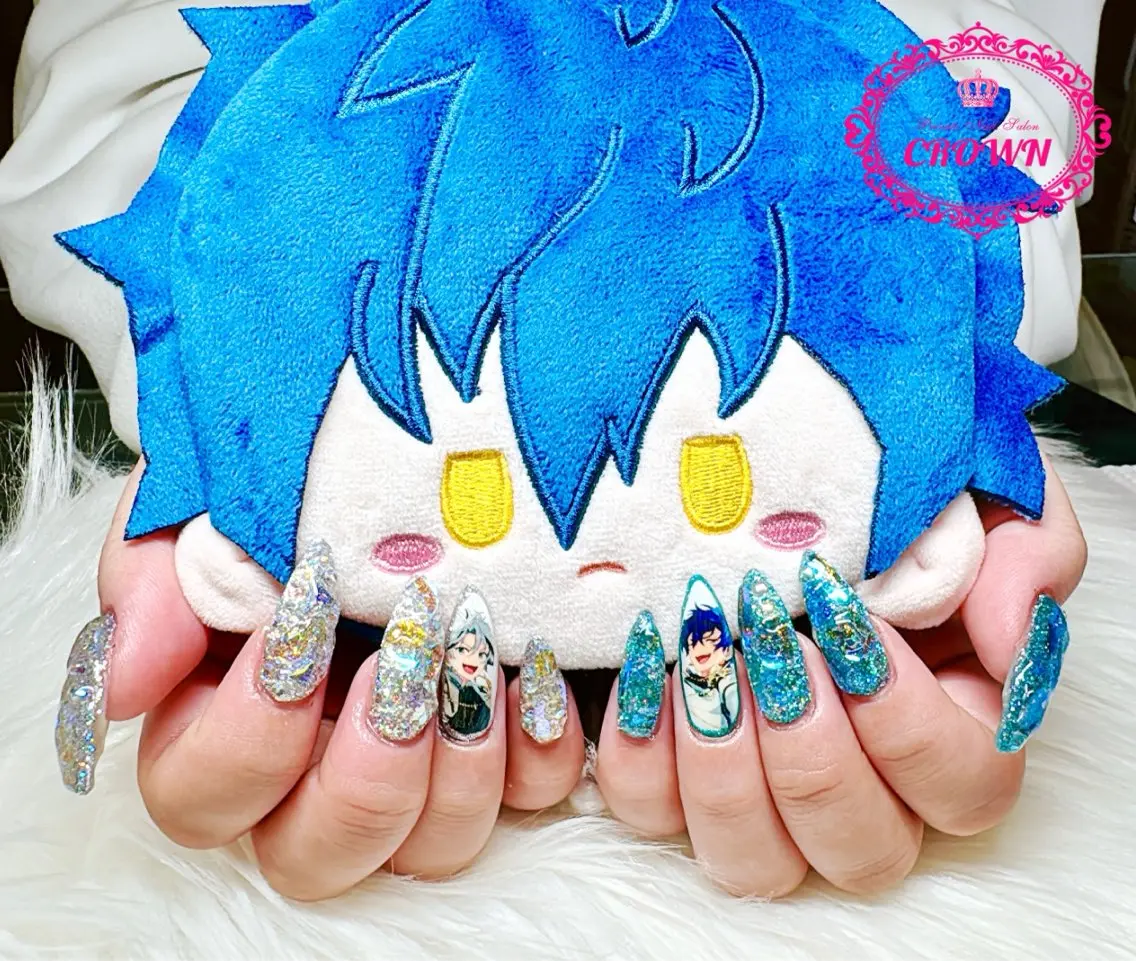 ネイル CROWN プライベートサロンのネイルデザイン