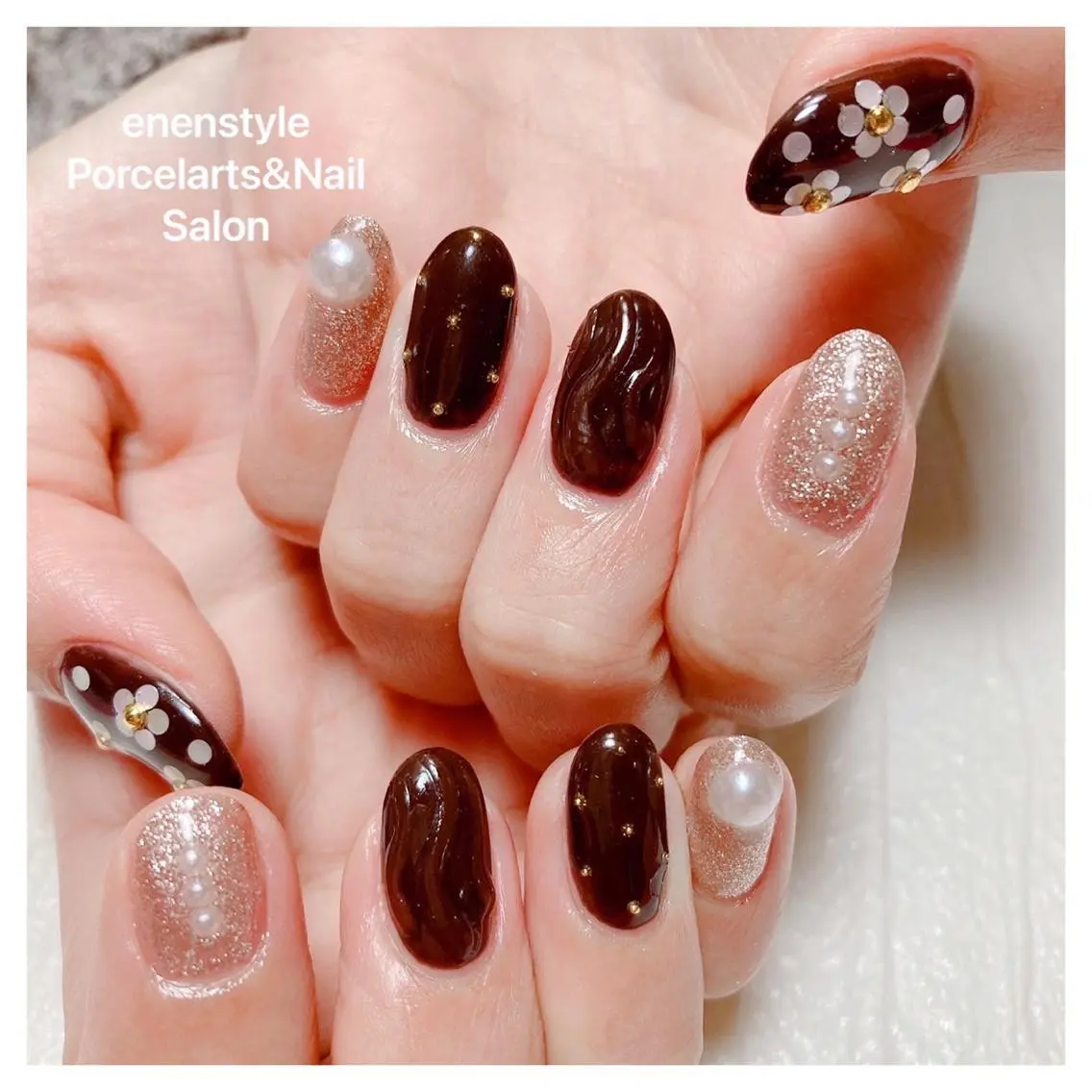 ミディアム ネイル 🐾enen style 🐾のネイルデザイン