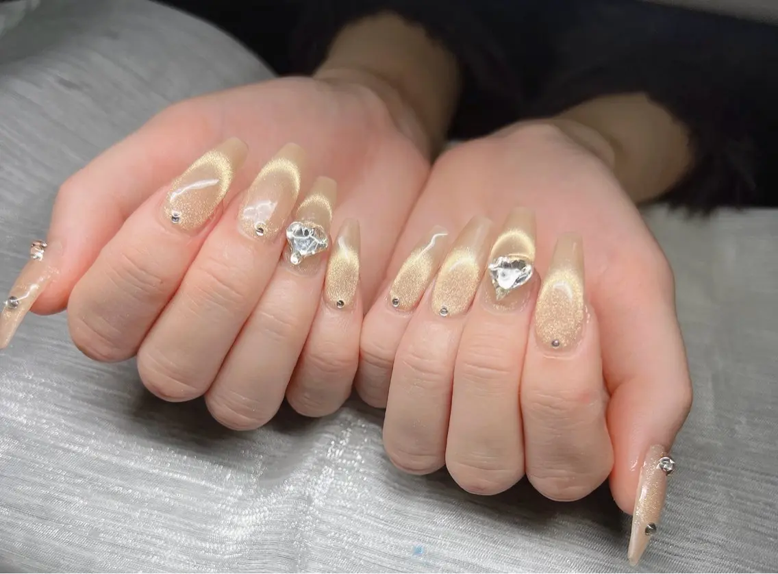 ネイル ハンドネイル Lee Nailsのネイルデザイン