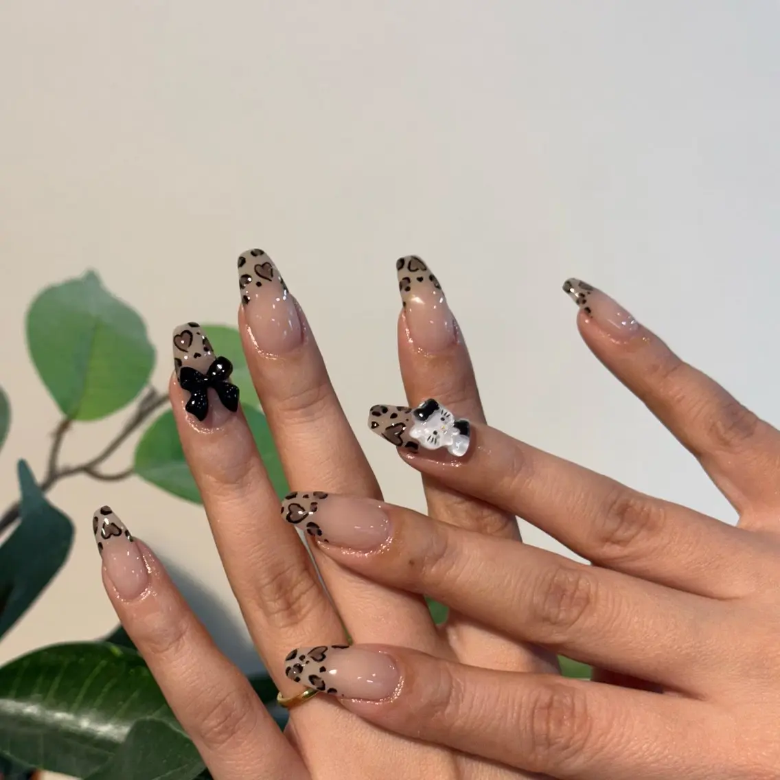 ネイル ハンドネイル ☁️BLITZ 🎀笠原雪音🎀のネイルデザイン