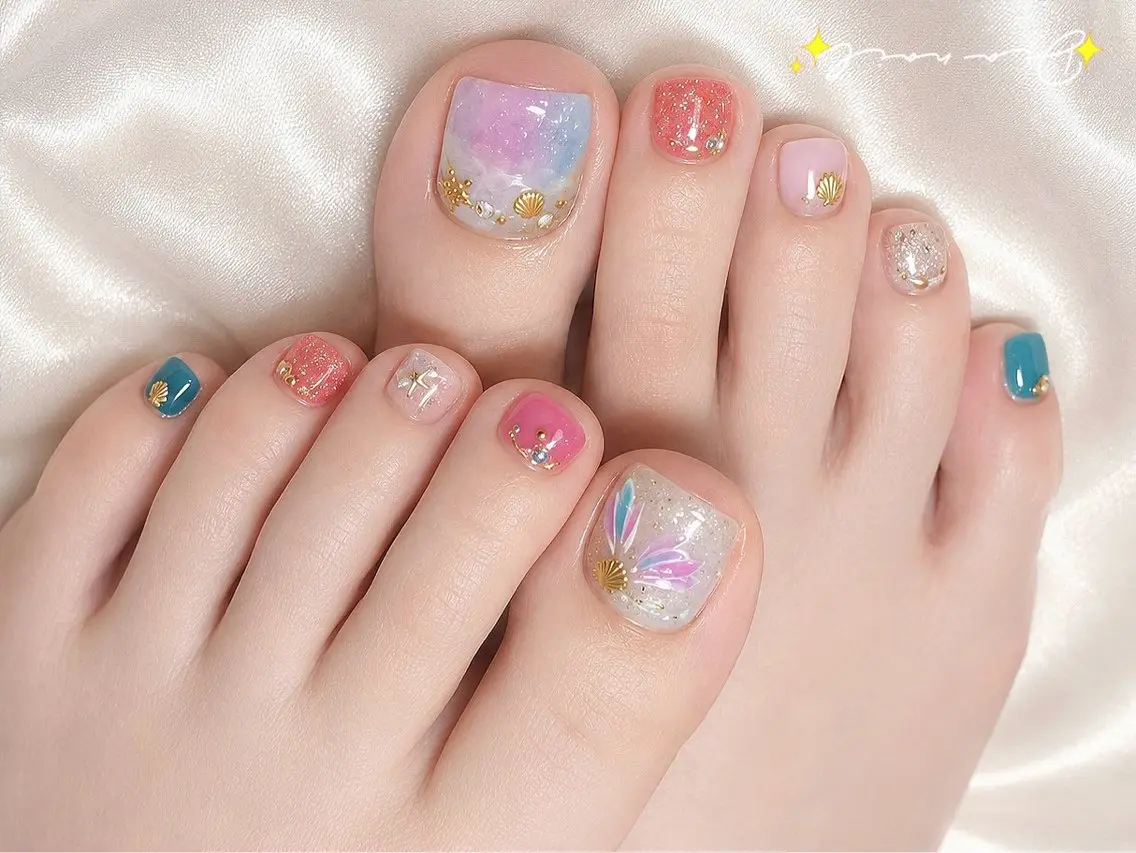 ネイル 韓国ネイル マグネットネイル ニュアンスネイル 夏ネイル ワンホンネイル フットネイル Di'a nail ネイルサロンのネイルデザイン