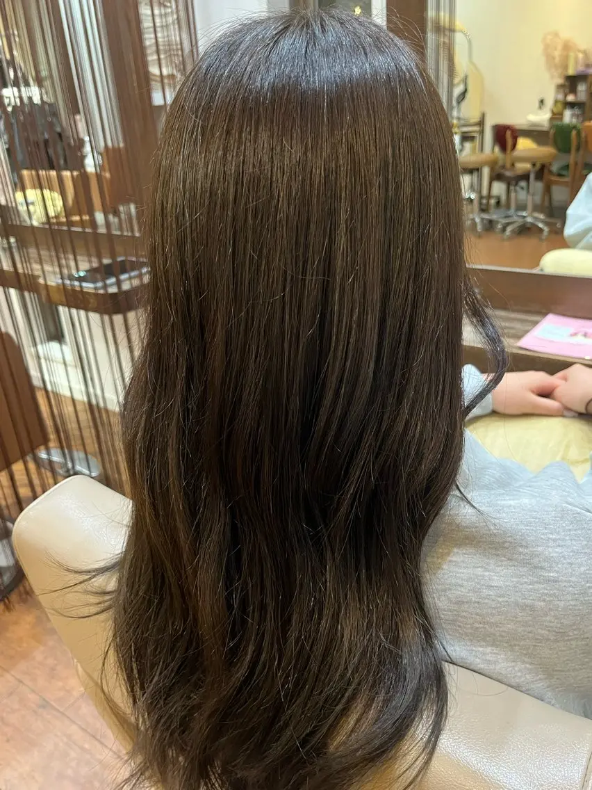 ロング カラー ブラウンカラー 透明感カラー オリーブブラウン 田中 こころのヘアスタイル