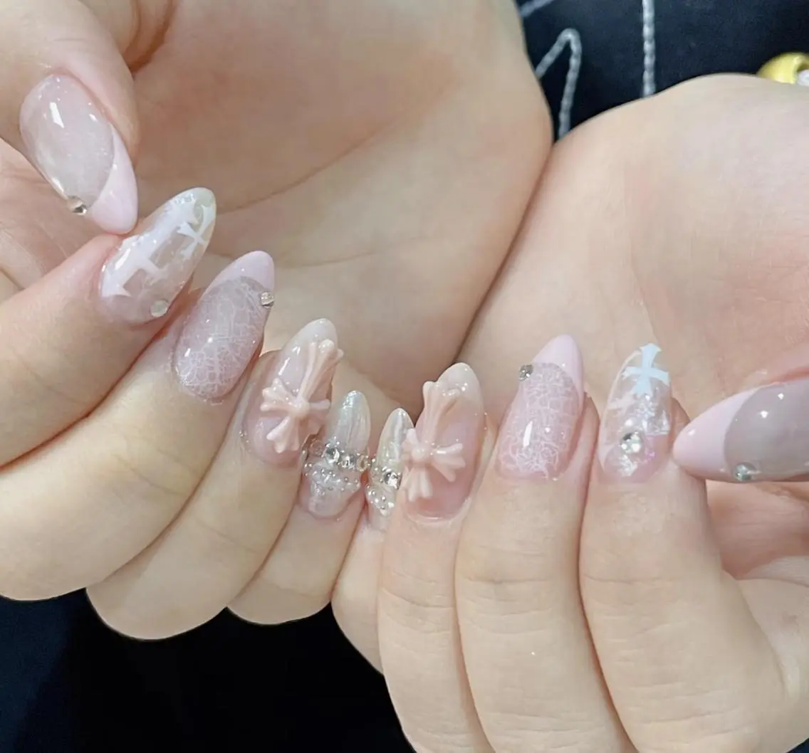 ネイル ハンドネイル 🎀 Ayaka_nailのネイルデザイン