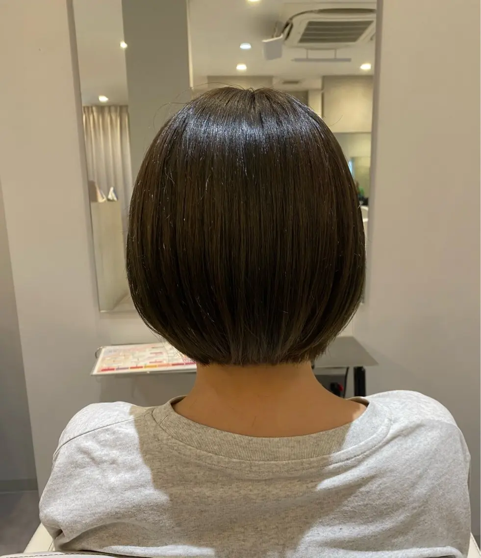ショート ショートボブ ボブ ショートヘア 出井 ひよりのヘアスタイル