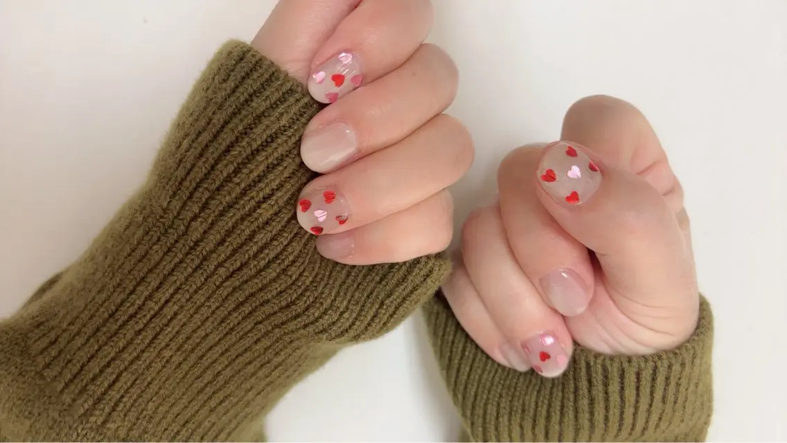 ネイル mano nella manoのネイルデザイン