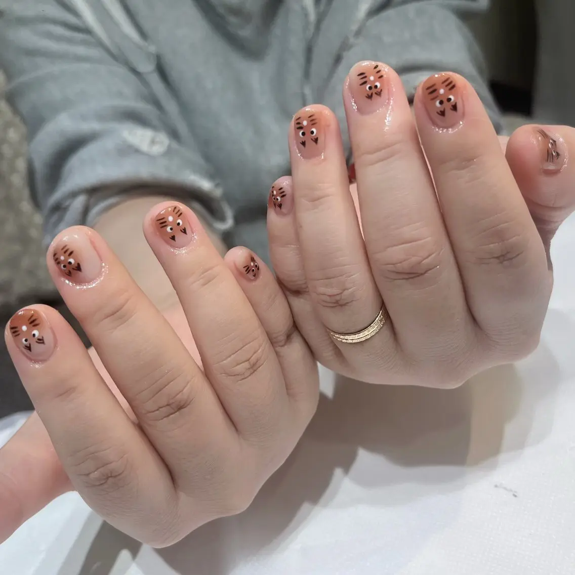ネイル Unanina 林のネイルデザイン