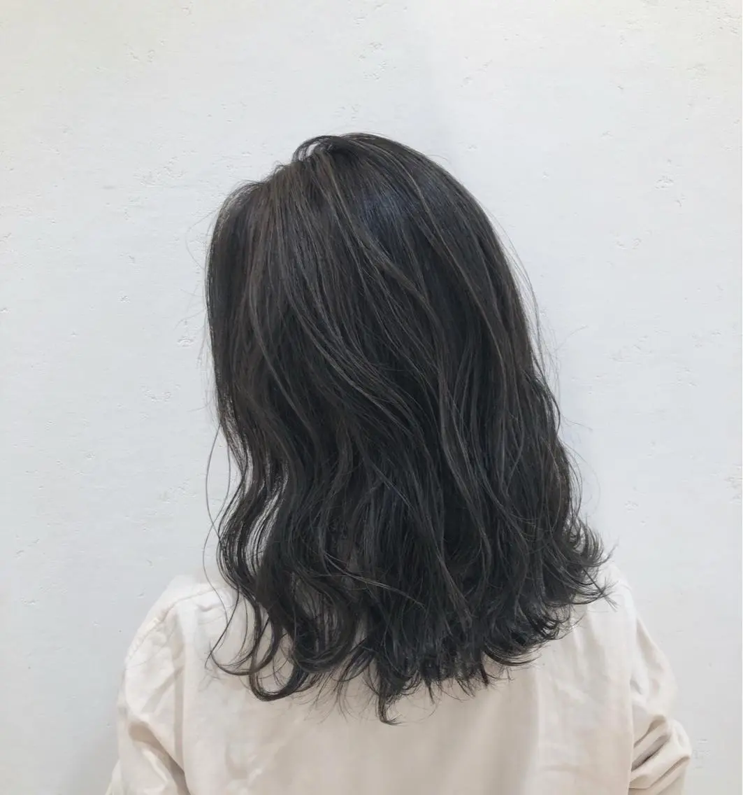 セミロング カラー ハイライトカラー ハイライト ニュアンスカラー🫧 加納のヘアスタイル