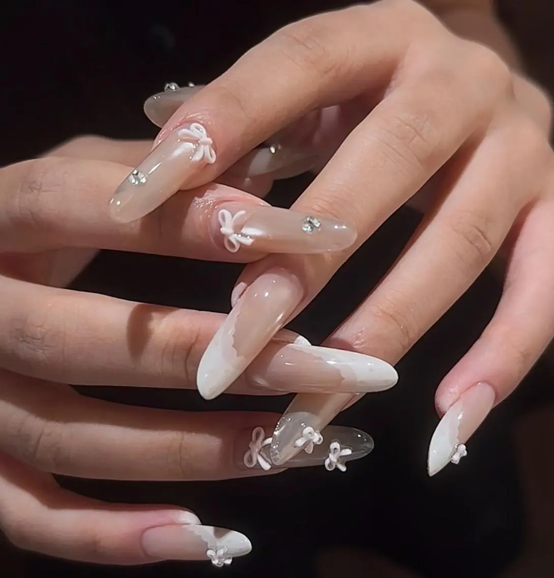 ネイル ハンドネイル ハンドケア 🍑 momo_nailのネイルデザイン