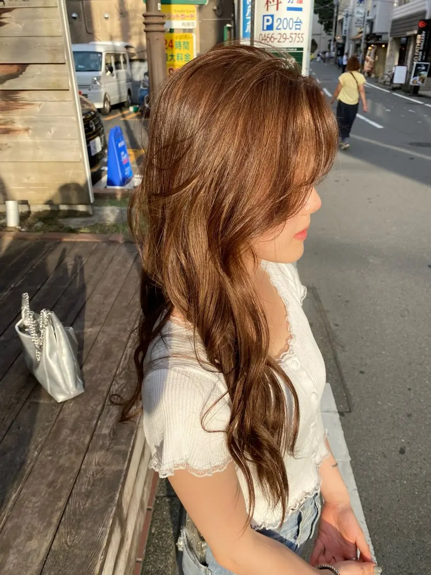ロング カラー ヘアカラー ナチュラルヘア🫧 ナナミのヘアスタイル