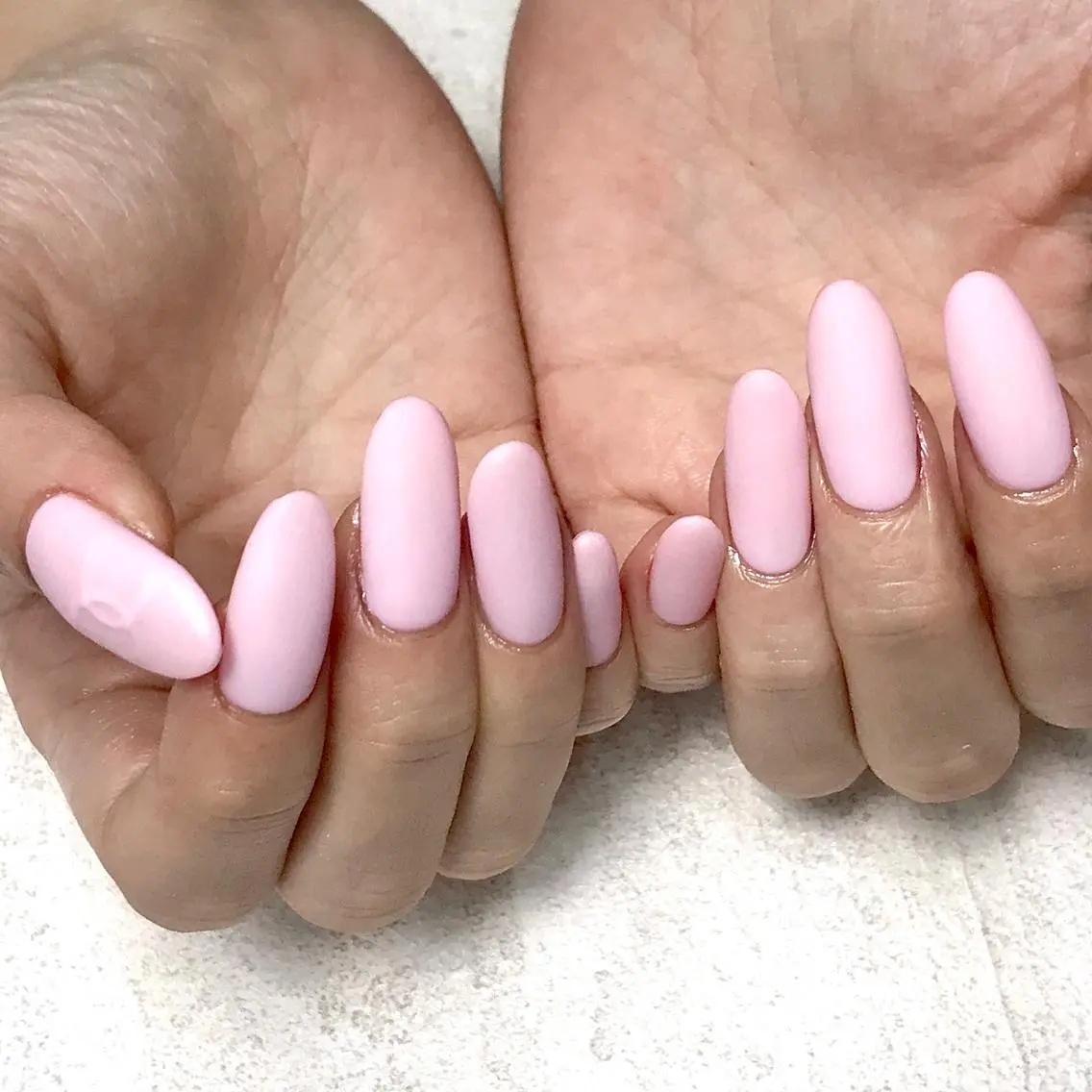 ネイル マットネイル ワンカラーネイル ピンク シンプルネイル 春ネイル ハンドネイル ステラ marikominoのネイルデザイン