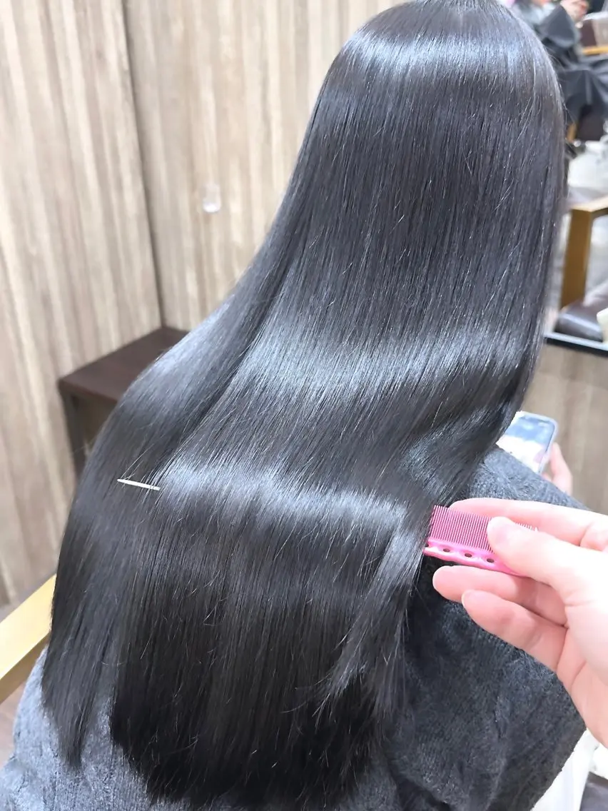ロング 髪質改善 韓国レイヤーカット KOUKIのヘアスタイル