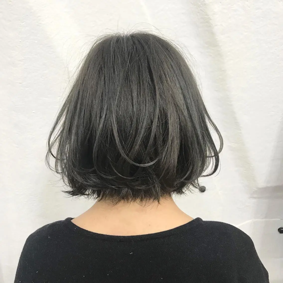 ショート カラー アッシュ ブリーチ ハイライトカラー ハイライト K-POP好き美容師 🇰🇷Kai.Yのヘアスタイル