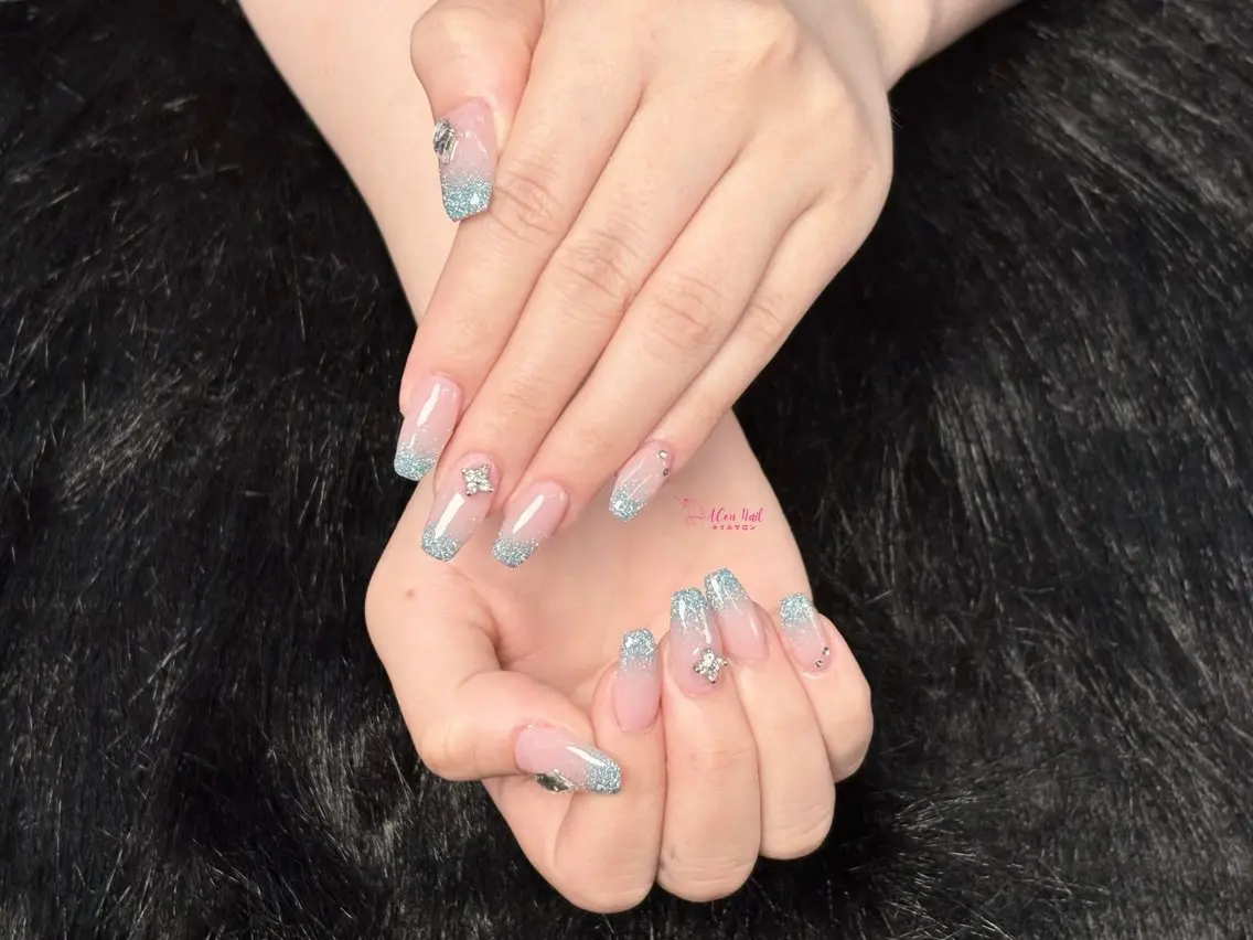 ネイル 桜ネイル 長さ出し フラワーネイル フレンチネイル ジェルネイル ハンドネイル ACon NailSalonのネイルデザイン