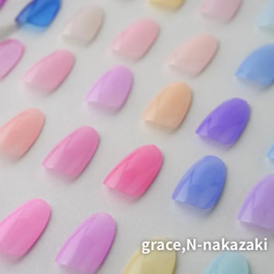 ネイル grace,N -nakazaki1のネイルデザイン