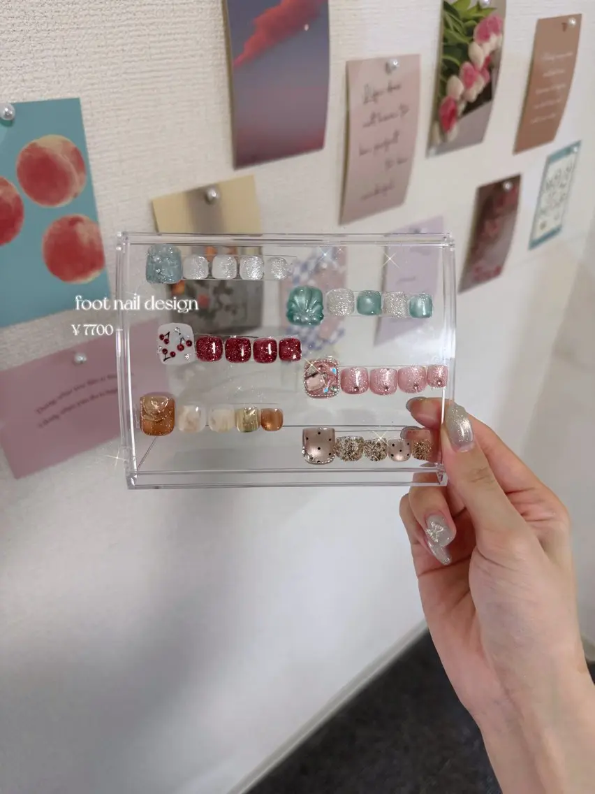 🍉🏖️ 定額フットネイルデザイン ¥7700​〜​ ケア込 オフ別の写真