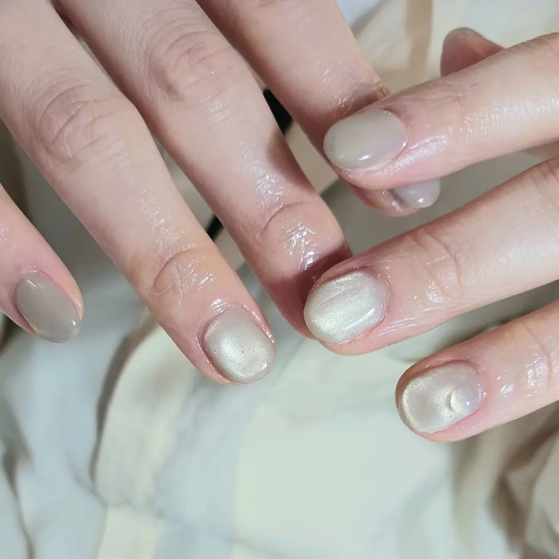 ネイル マグネットネイル 持ち込み ワンカラーネイル シンプルネイル 春ネイル ハンドネイル owlnail /持込みデザイン専門のネイルデザイン