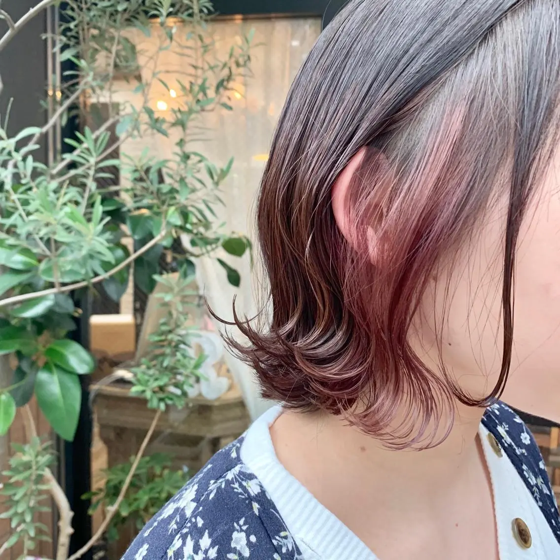 ミディアム いけだ ひかり ハイライトくびれヘアのヘアスタイル