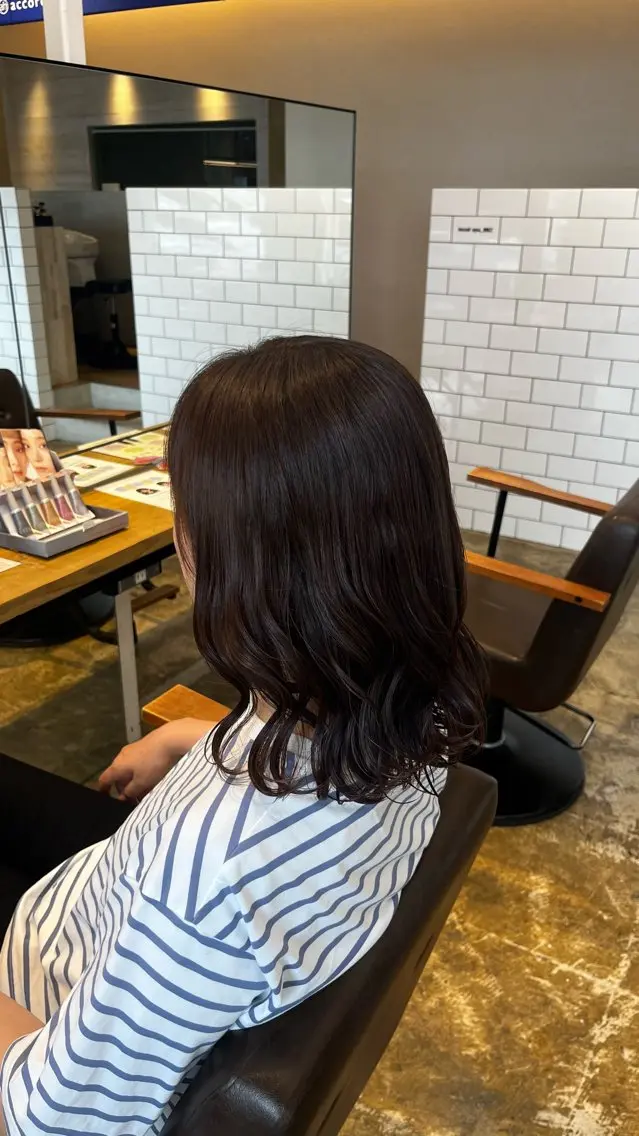 ショート カラー 坂下 かのんのヘアスタイル