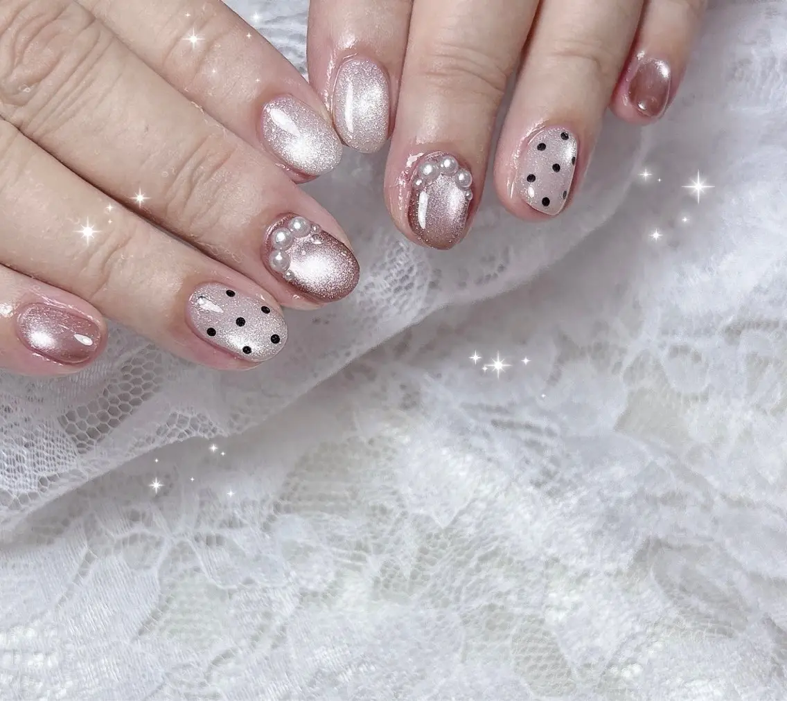 ネイル ドット マグネットネイル ハンドネイル FLARE NAIL フレアネイルのネイルデザイン