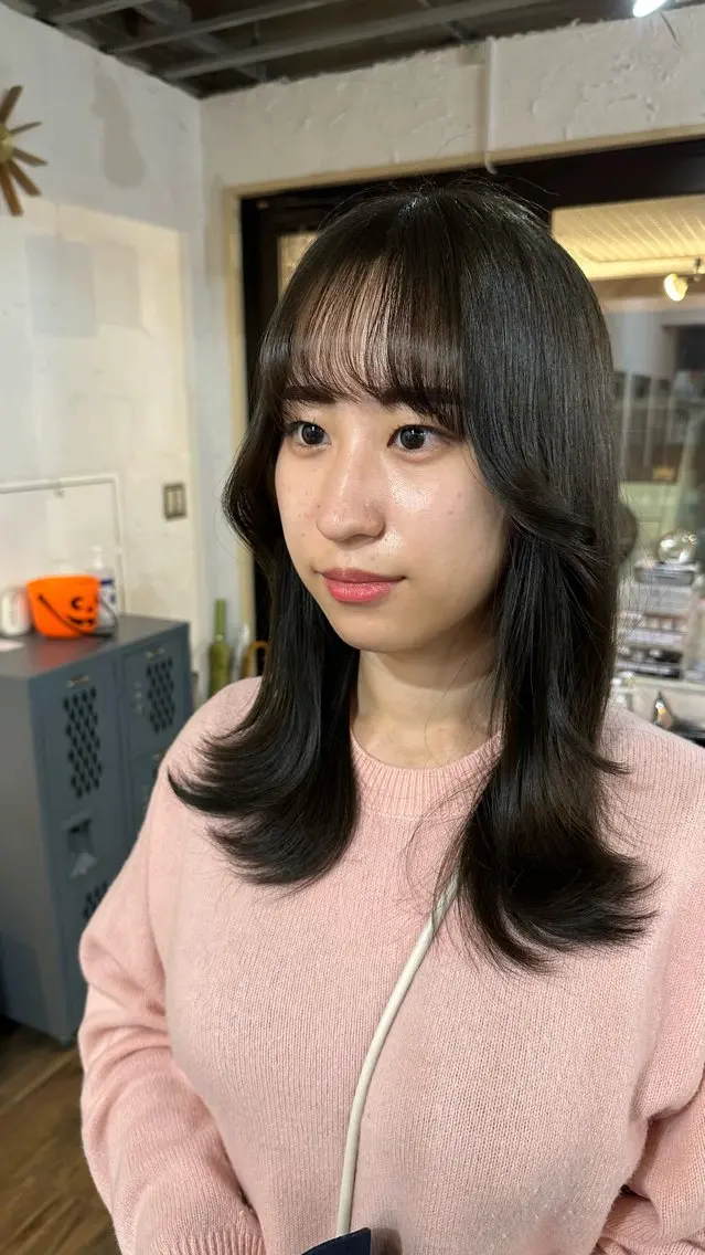 セミロング カラー グレージュ ボブ くびれヘア 顔まわりレイヤー 顔周りカット カット ヘアカラー トリートメント 韓国レイヤー柔らかい 地毛風縮毛矯正/マツのヘアスタイル
