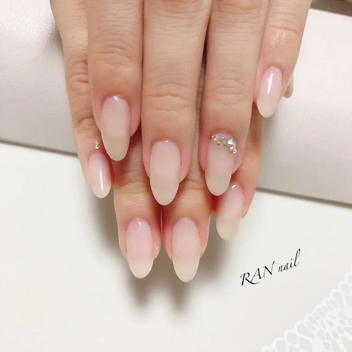ネイル オフィスネイル ワンカラーネイル ハンドネイル フットネイル RAN nailのネイルデザイン