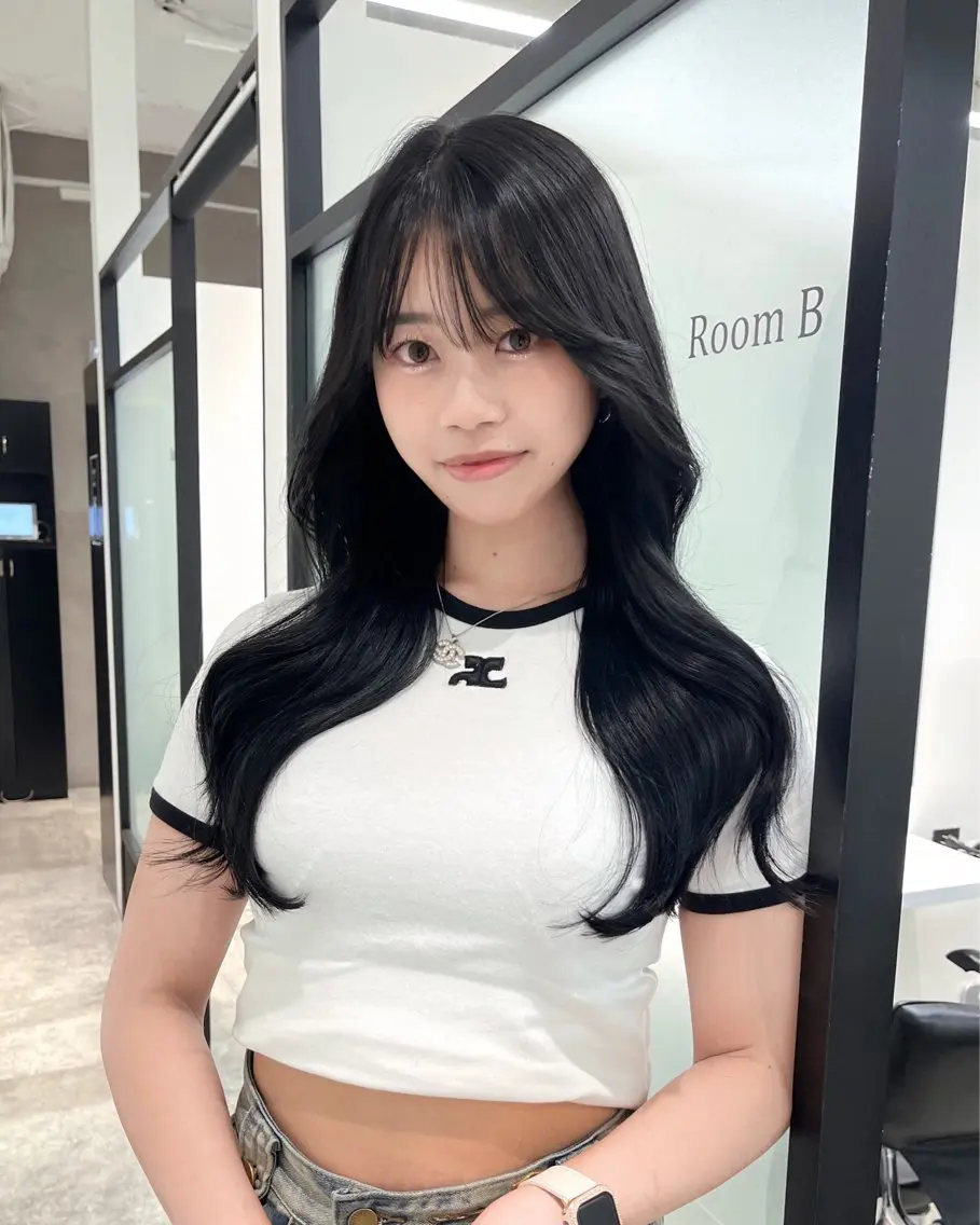 ロング 韓国風ヘア レイヤーカット カット ヘアカラー トリートメント 韓国レイヤーカット 髪質改善▫️水野有真のヘアスタイル