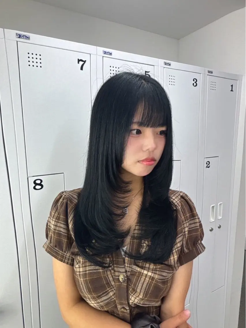 セミロング IROWどうもん店 ／はなのヘアスタイル