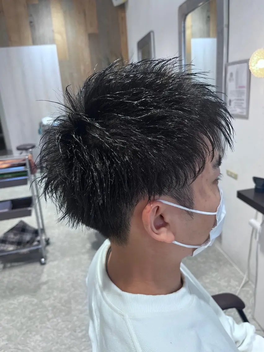 ショート メンズ スパイキーショート ショートヘア 田中 和可のヘアスタイル