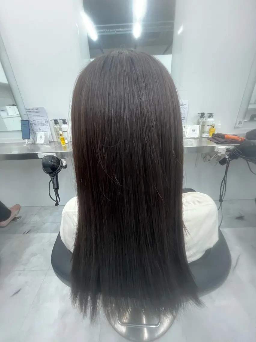 ロング 艶髪ハイトーンカラー 渋谷🎀ririkaのヘアスタイル