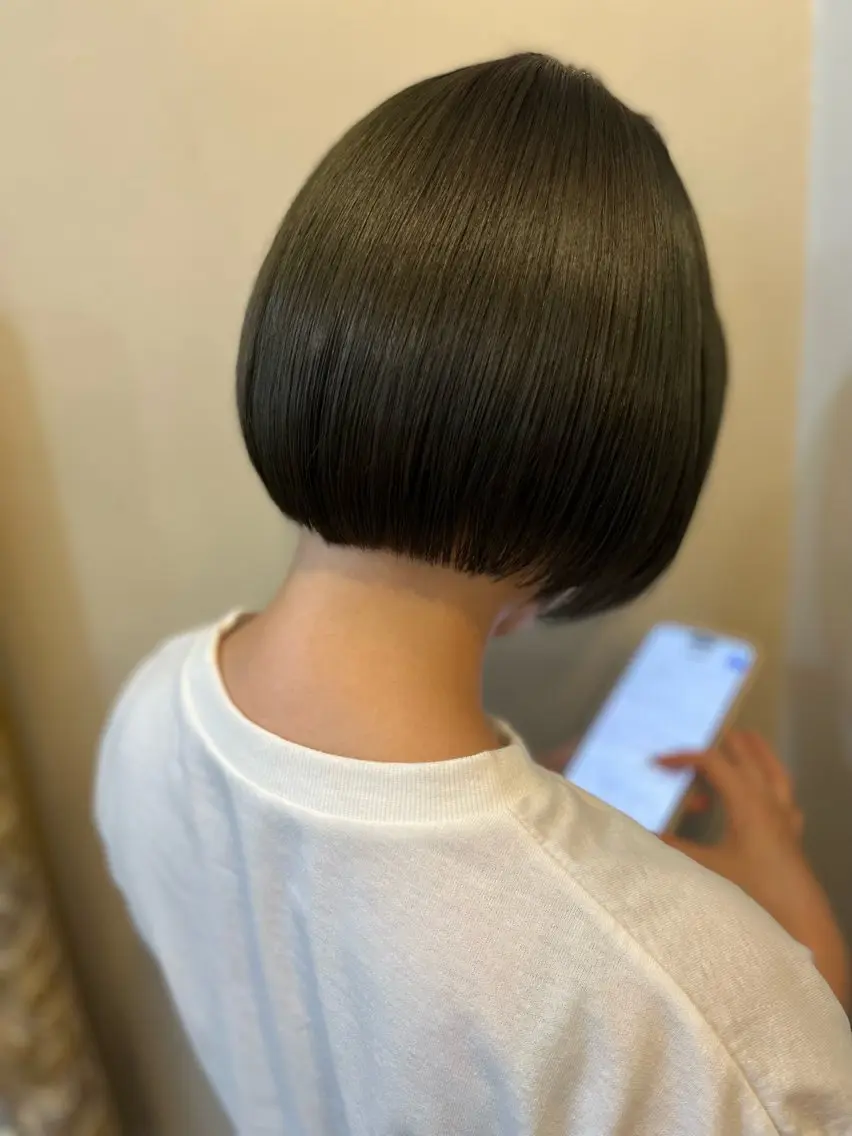 ショート ⚪️髪質改善 縮毛 店長 コウ⚪️のヘアスタイル