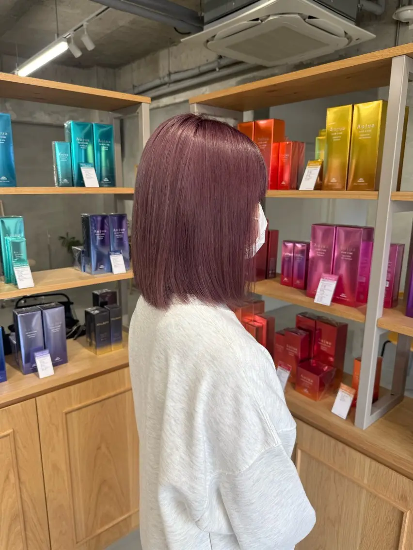 ロング カラー ブリーチ 湯浅 慈園のヘアスタイル