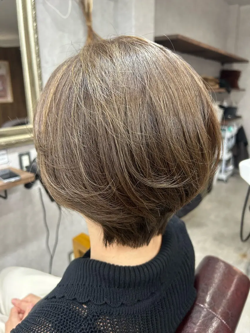 ショート カラー Lien 深井店のヘアスタイル
