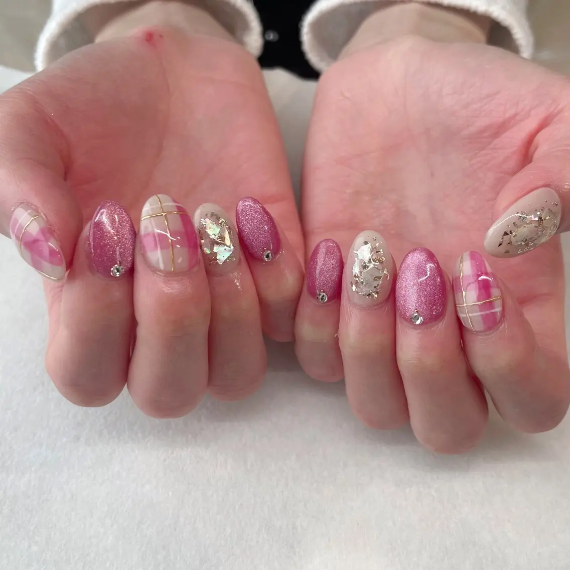 ネイル ハンドネイル 💎🐰 saki. m 🐰💎のネイルデザイン