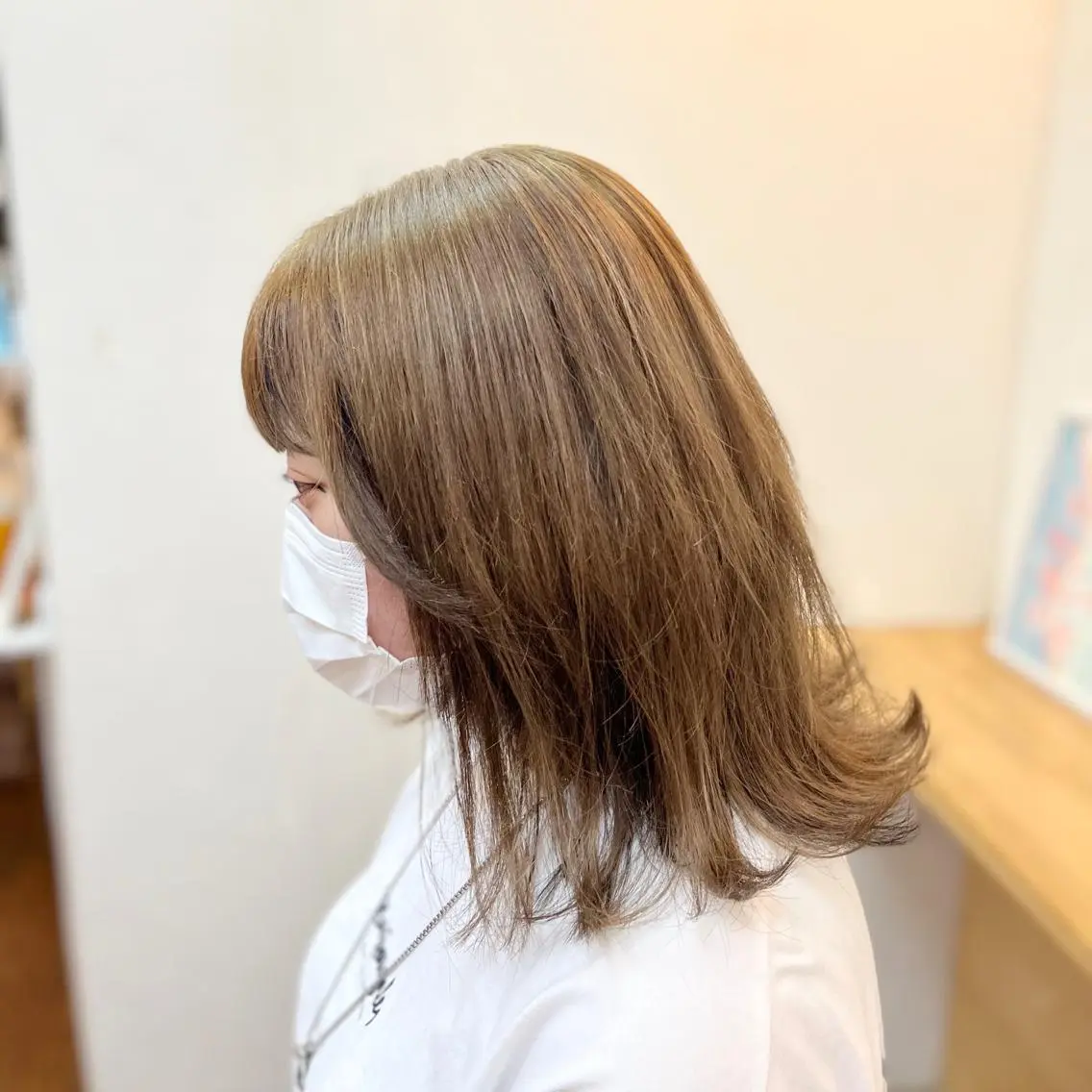 ミディアム 外ハネヘア 冨田 豊のヘアスタイル