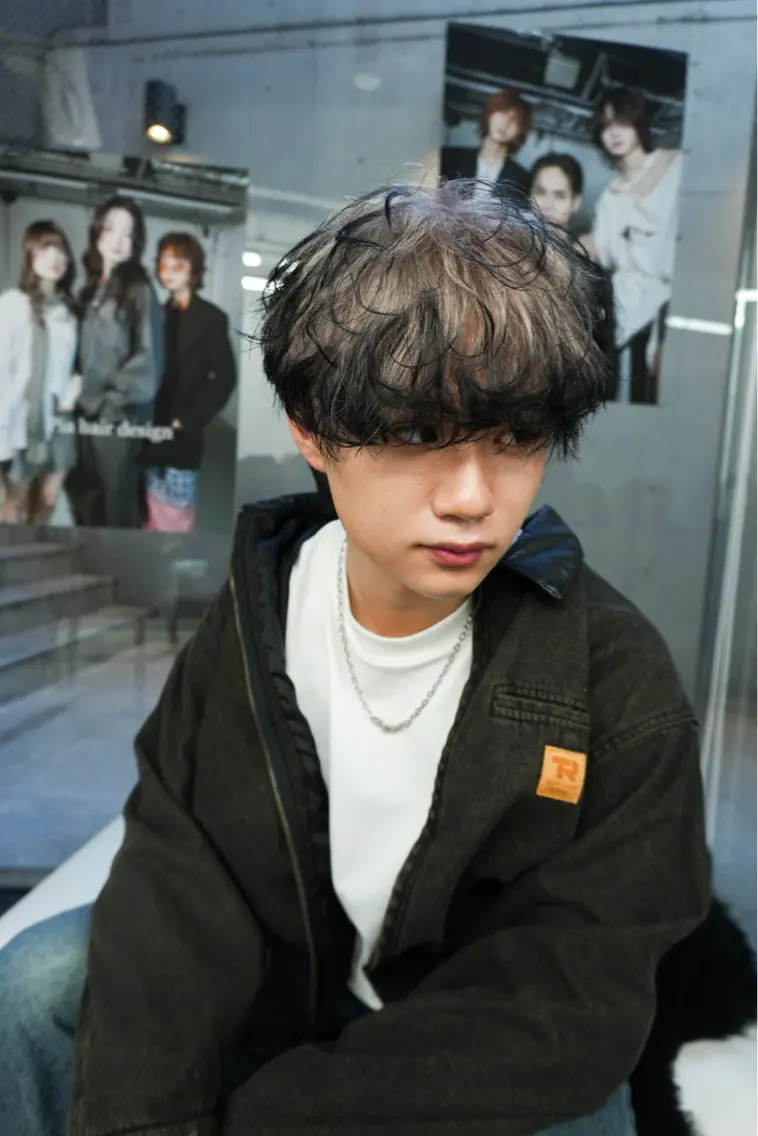 ショート カラー カット ヘアカラー 湖城 恵吾のヘアスタイル