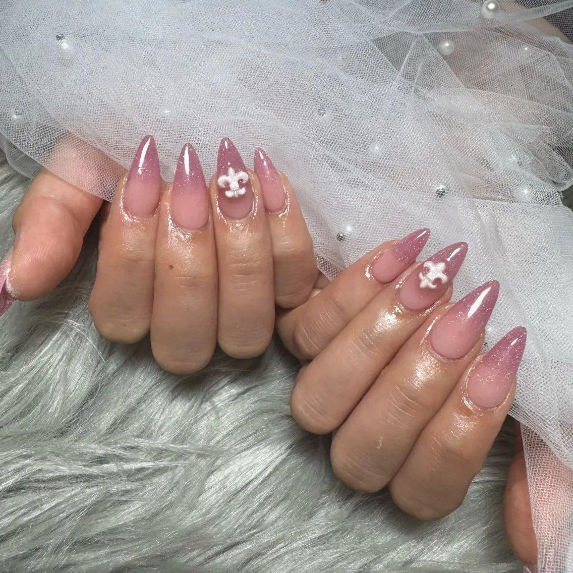 スカルプ 💅🩵 アート2本の写真