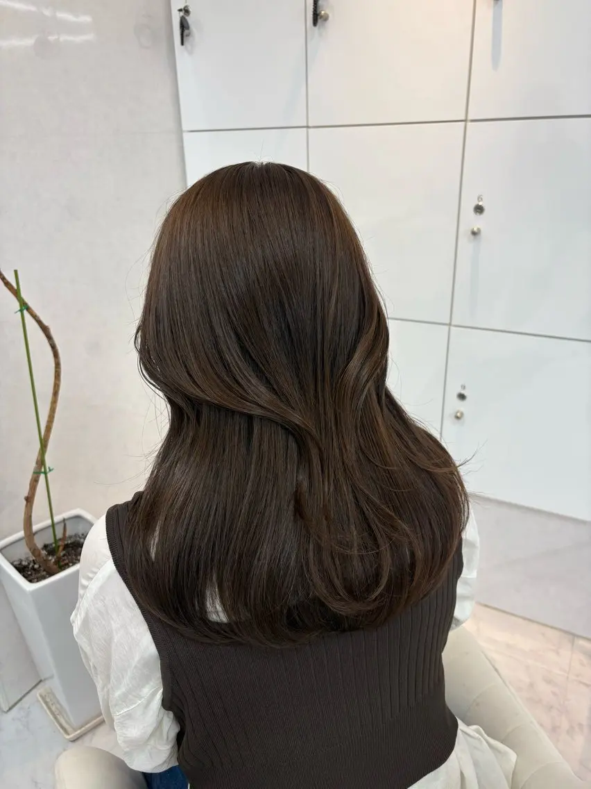 ミディアム カット ヘアカラー 【ALEAP】 coconaのヘアスタイル