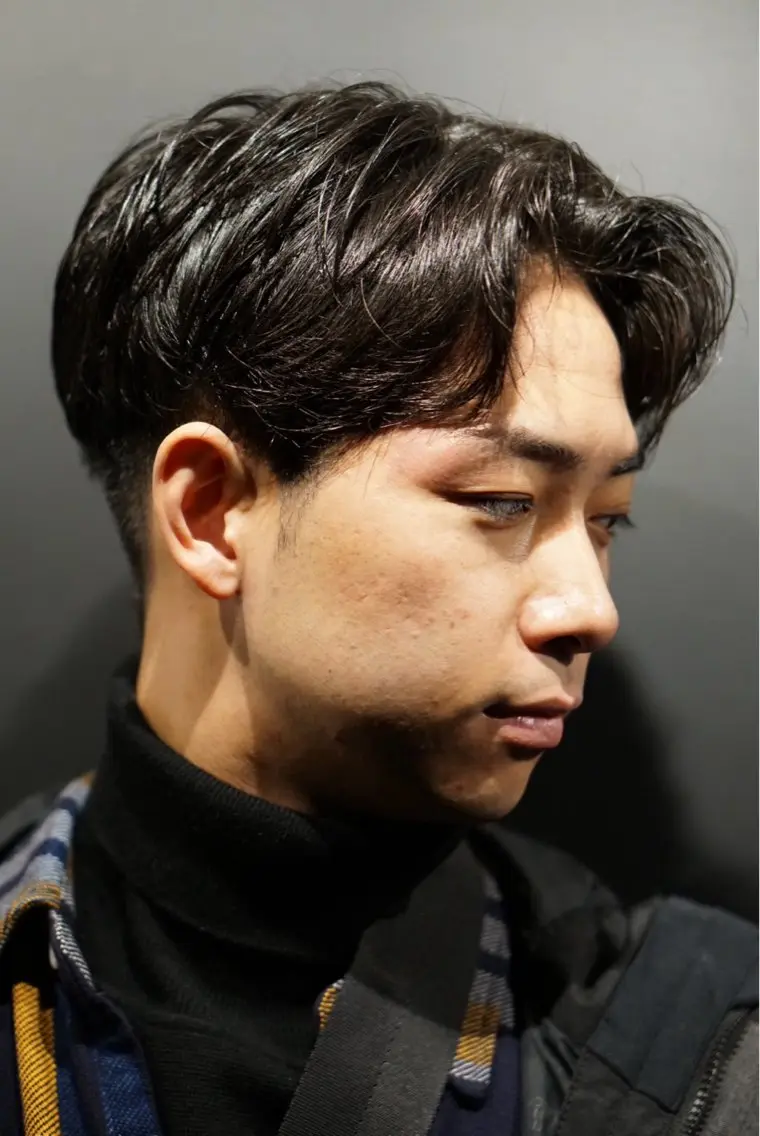 センターパート　カット➕シャンプーセットの写真