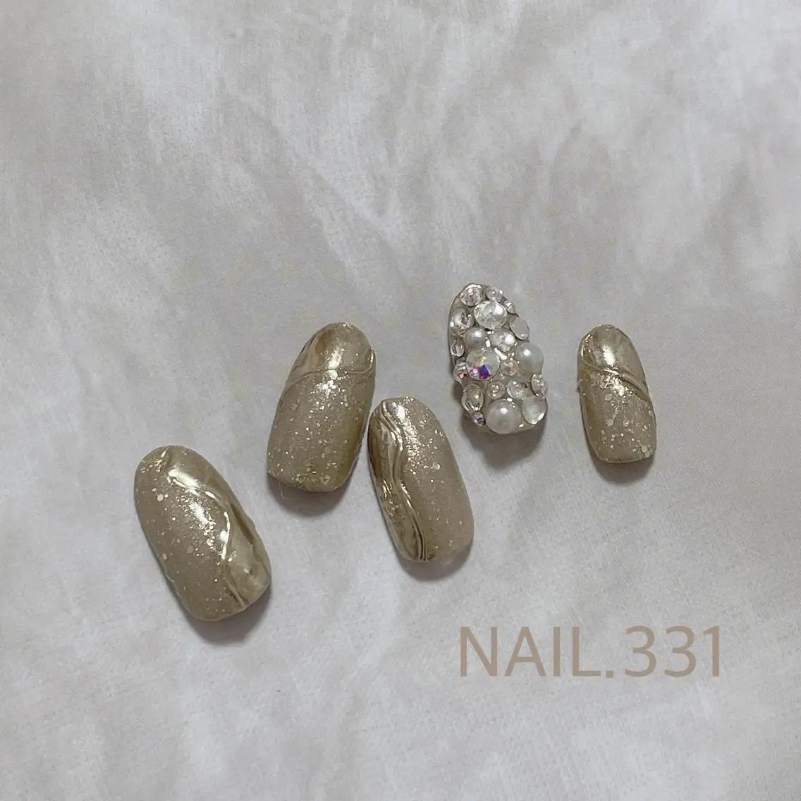 ネイル ハンドネイル Nail 331のネイルデザイン