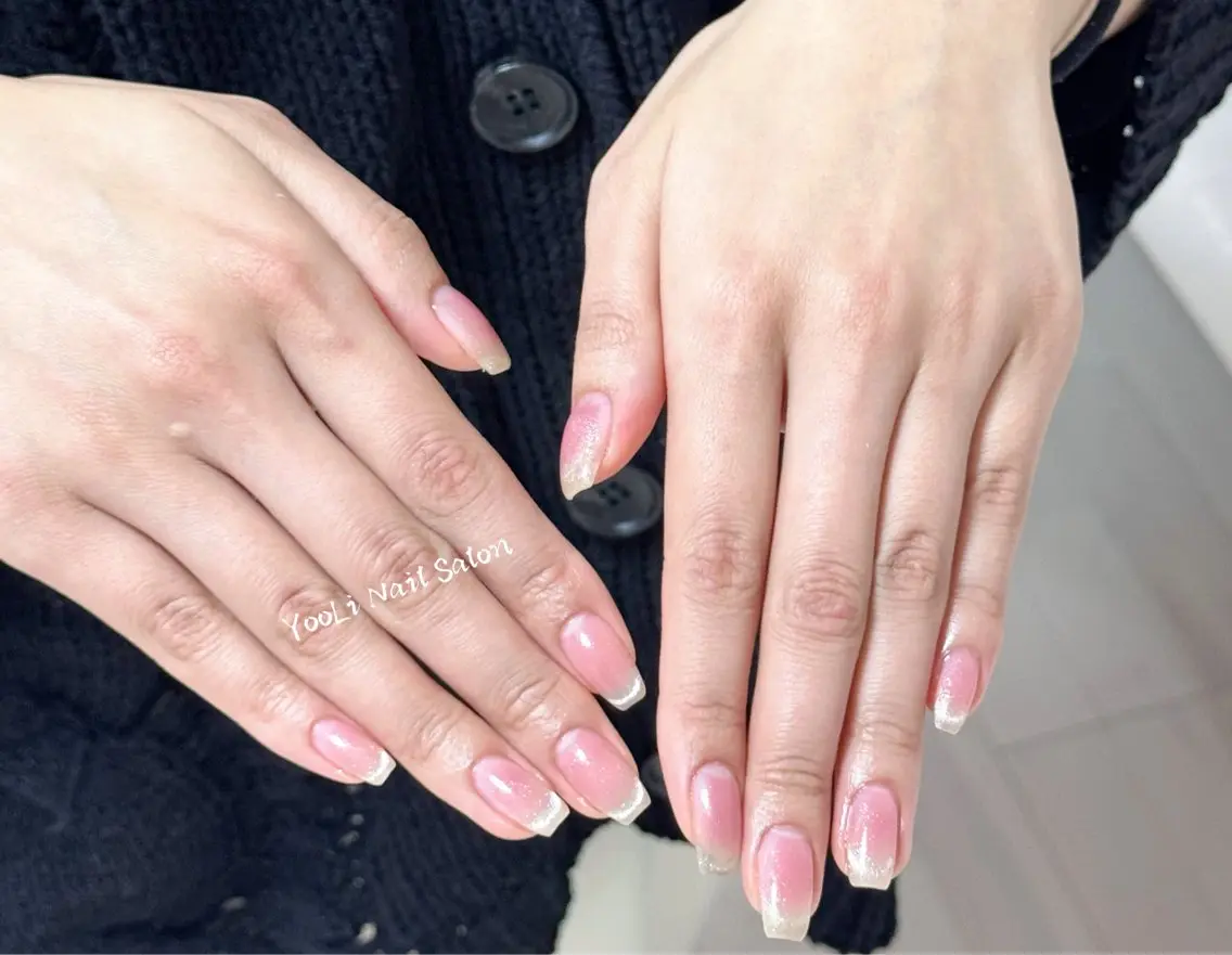 ネイル アートネイル オーロラネイル チークネイル フレンチネイル ガラスフレンチ ハンドネイル 🎀🎀YooLi Nail Salonのネイルデザイン