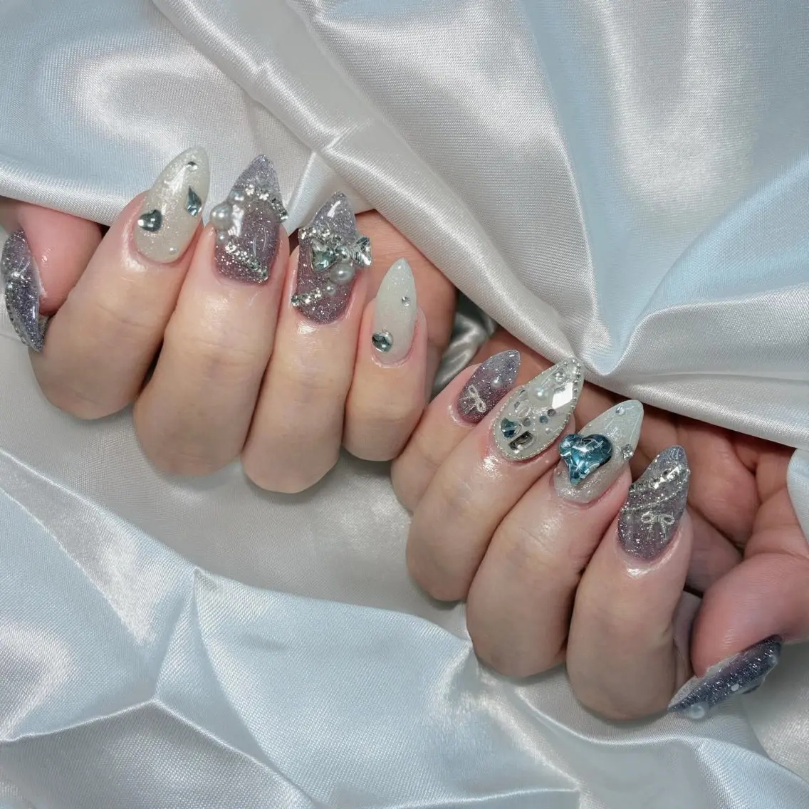 ネイル 桜ネイル フレンチネイル グラデーション 韓国ネイル マグネットネイル ハンドネイル Hara Nail 【持ち込みOK】のネイルデザイン
