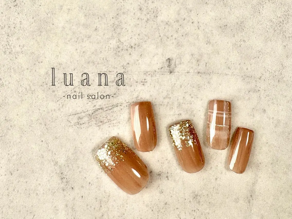 ネイル フットネイル ジェルネイル 韓国ネイル マグネットネイル 持ち込み luana ネイルサロンのネイルデザイン